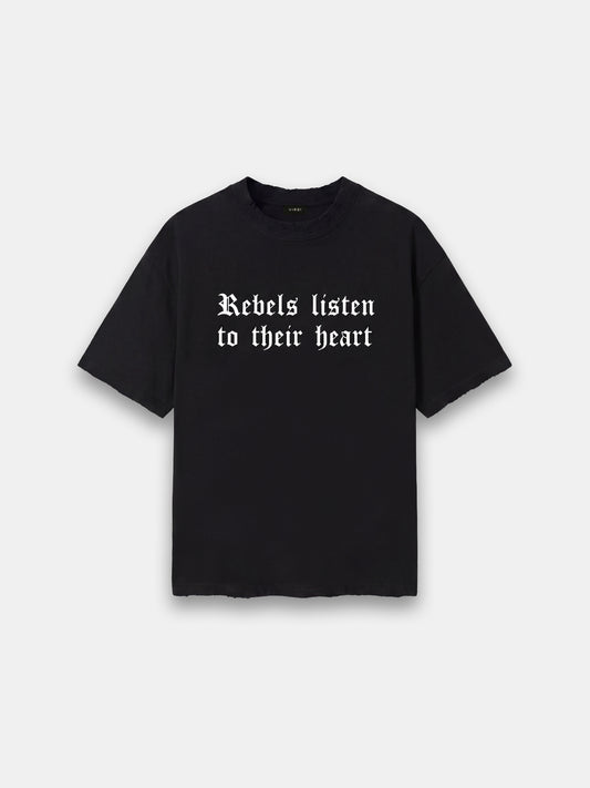 DISTRESS REBEL SLOGAN TEE